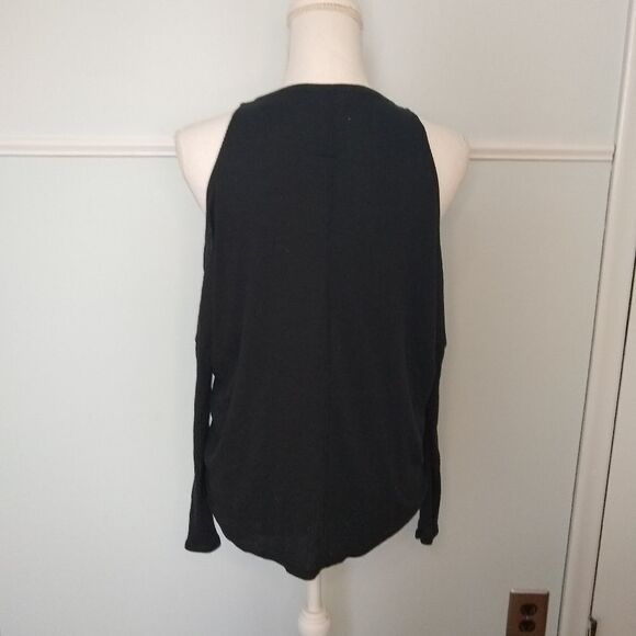 Chaser ‘Cold Shoulder’ lace front long sleeve XS - Picture 3 of 3